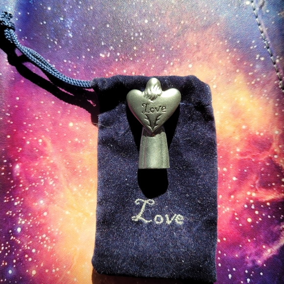 Love Angel - Picture 2 of 2